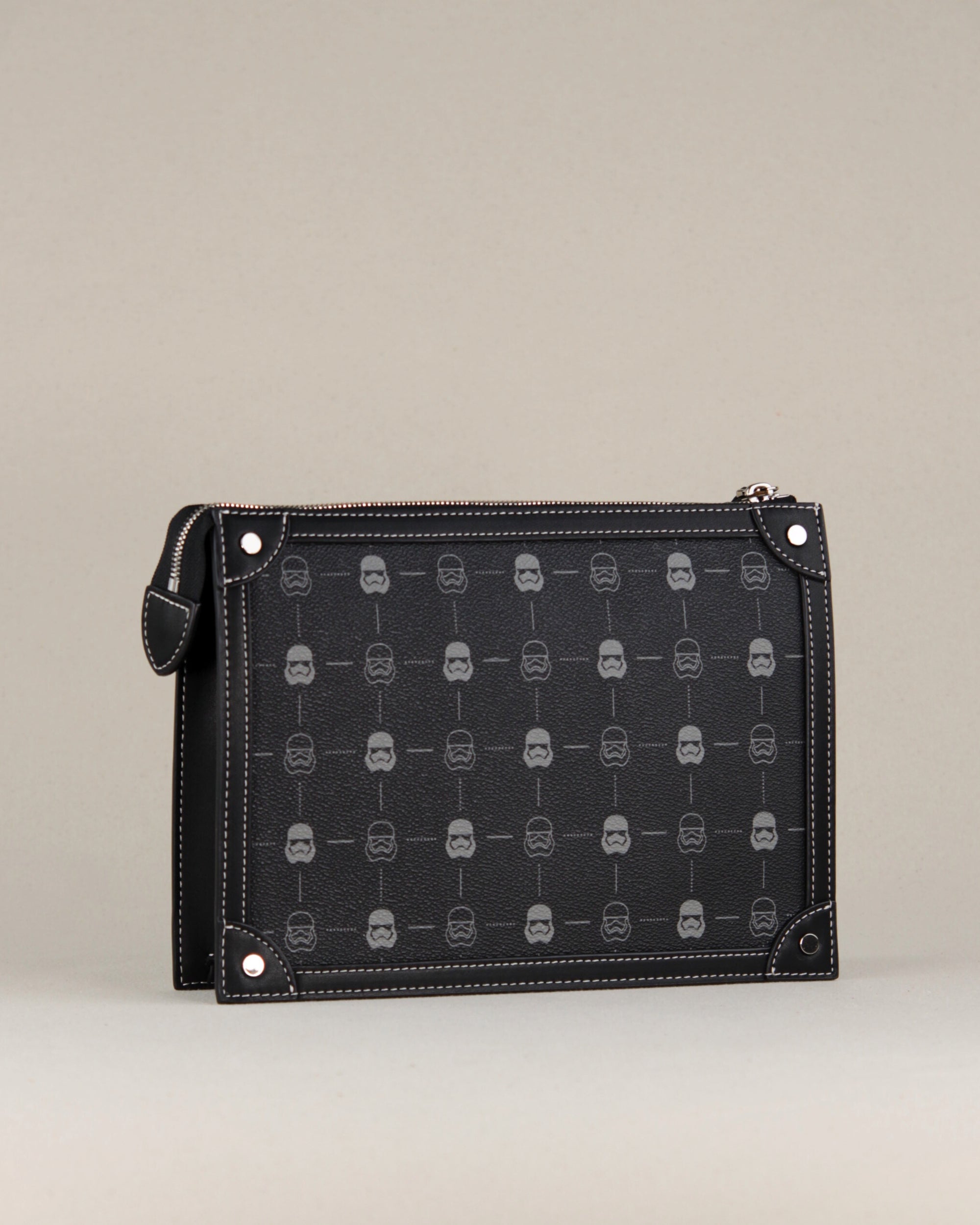 ONYX Clutch