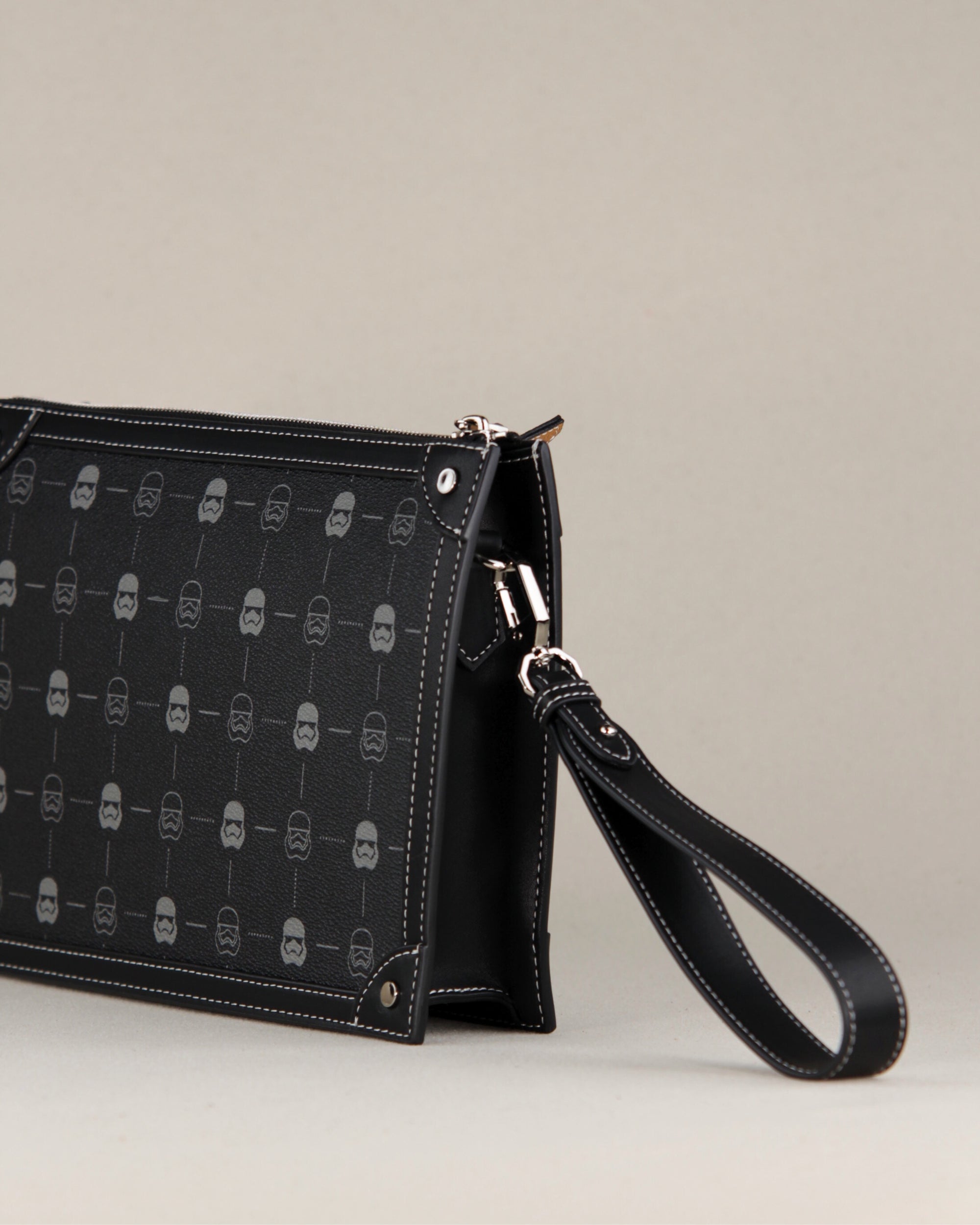 ONYX Clutch