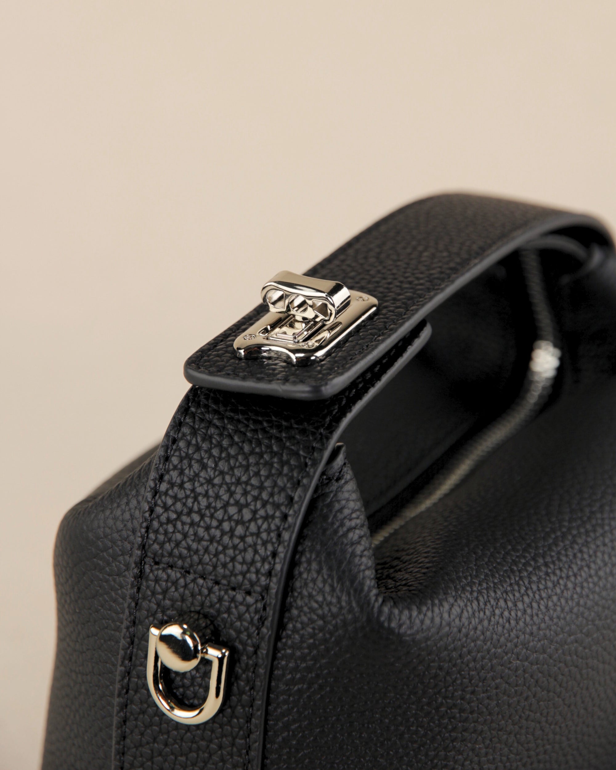Shokupan Bag (Grain Leather)