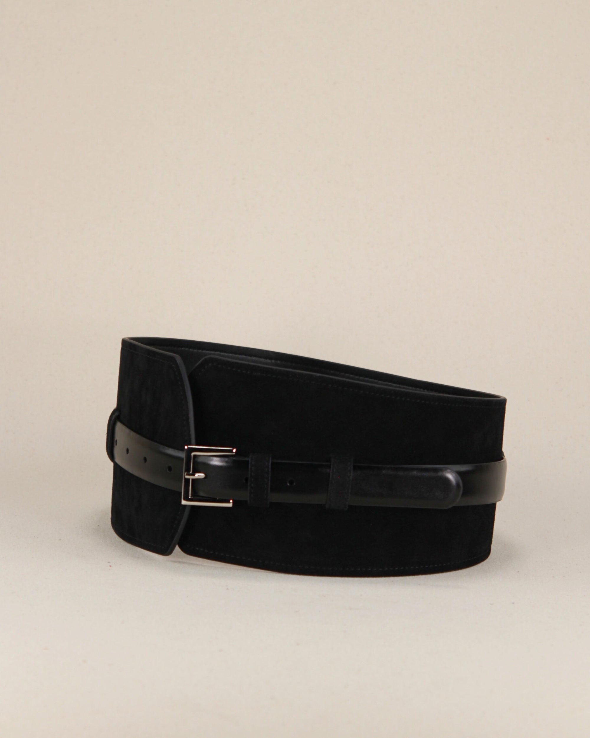 Lira Belt